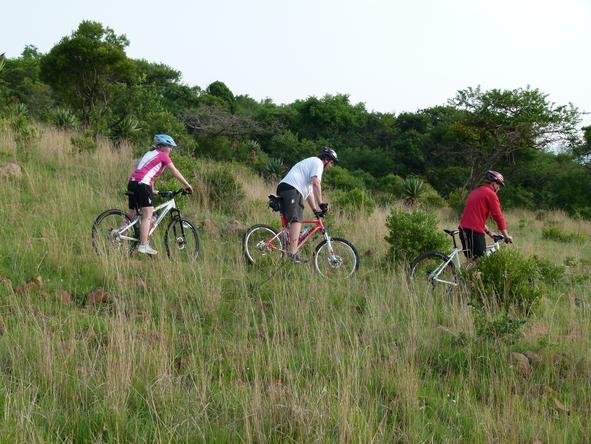 Fugitives' Drift Guest House - Cycling Tour 